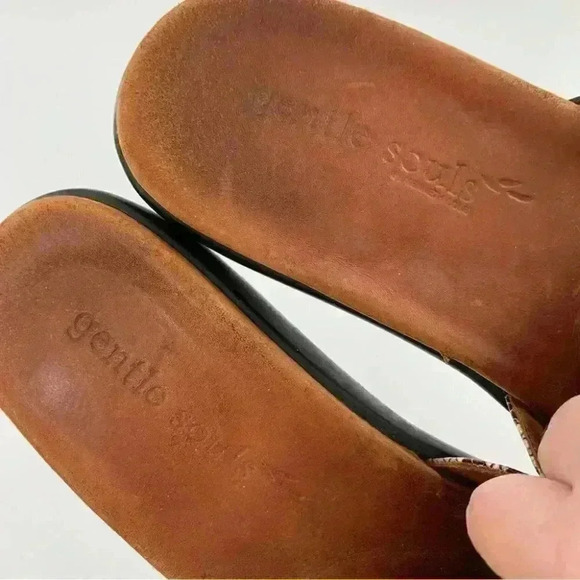 Gentle Souls by Kenneth Cole sandals 8.5 Golum black cream leather snakeskin - Picture 7 of 14